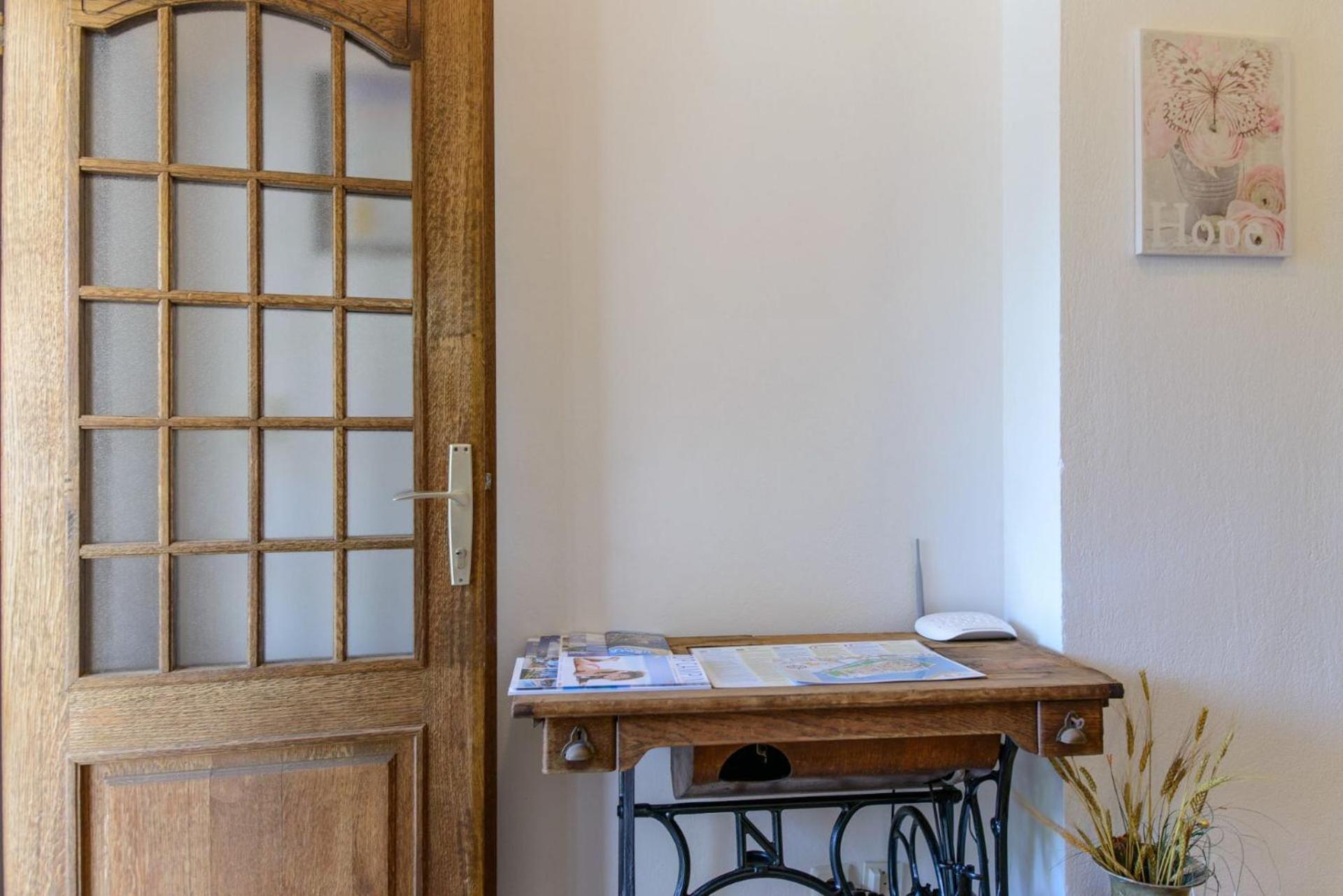 Apartment Vesna Trogir Exterior foto